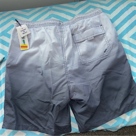 BNWT Calvin Klein Swim Trunks | Men’s Large | UV Protection | $7 - Picture 5 of 10